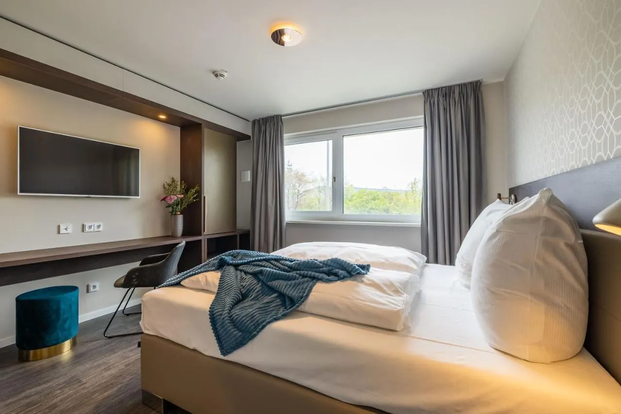 Aparthotel MASEVEN München Messe Trudering